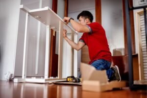 فك وتركيب الأثاث بكل أنواعه